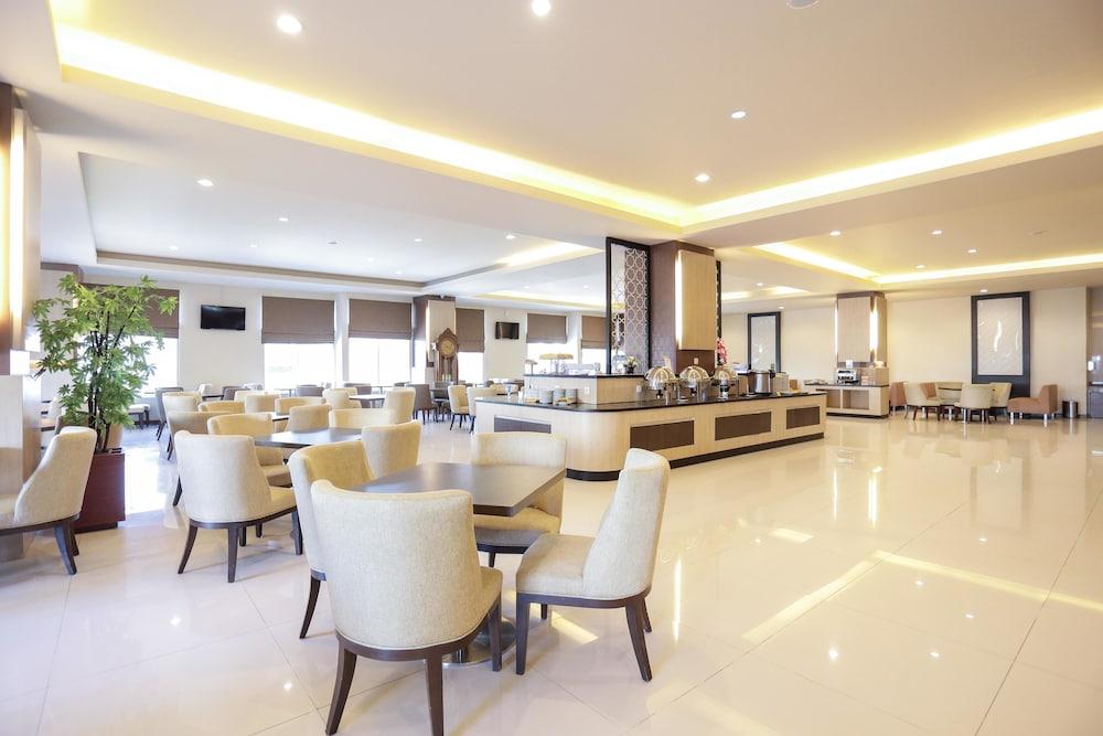 Grand Asia Hotel Μακασάρ Εξωτερικό φωτογραφία
