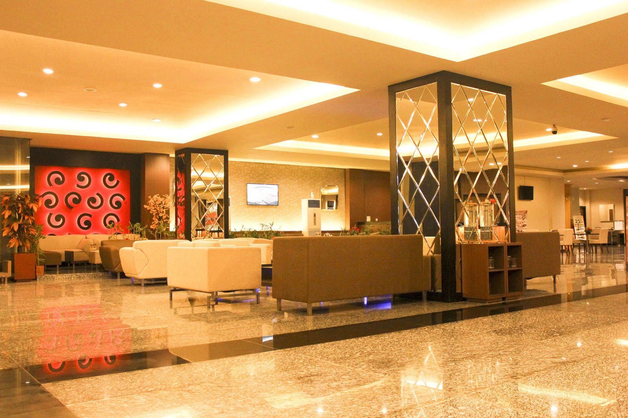 Grand Asia Hotel Μακασάρ Εξωτερικό φωτογραφία