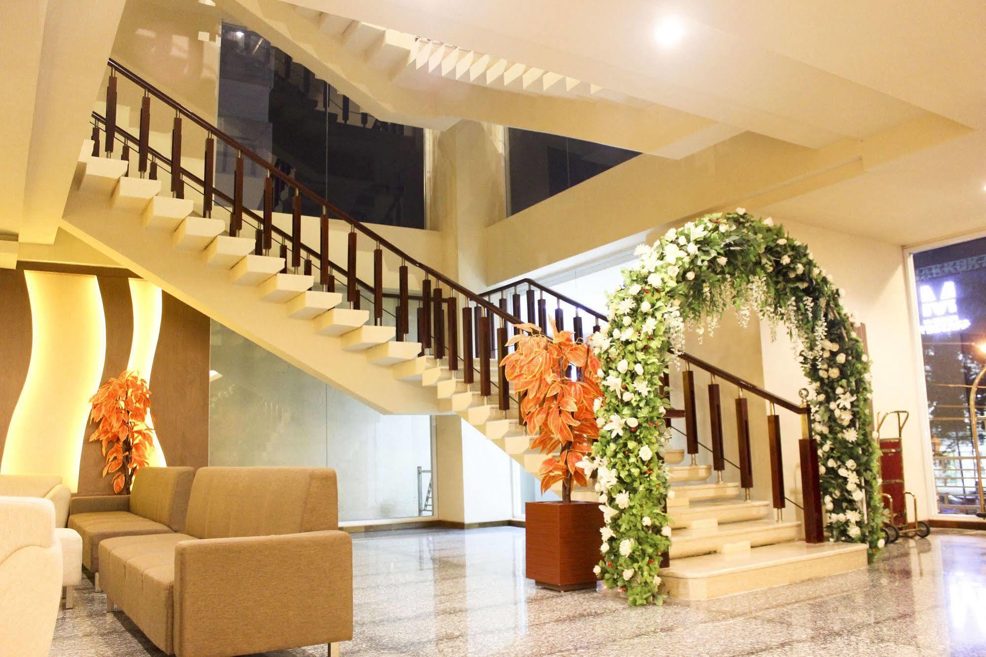 Grand Asia Hotel Μακασάρ Εξωτερικό φωτογραφία